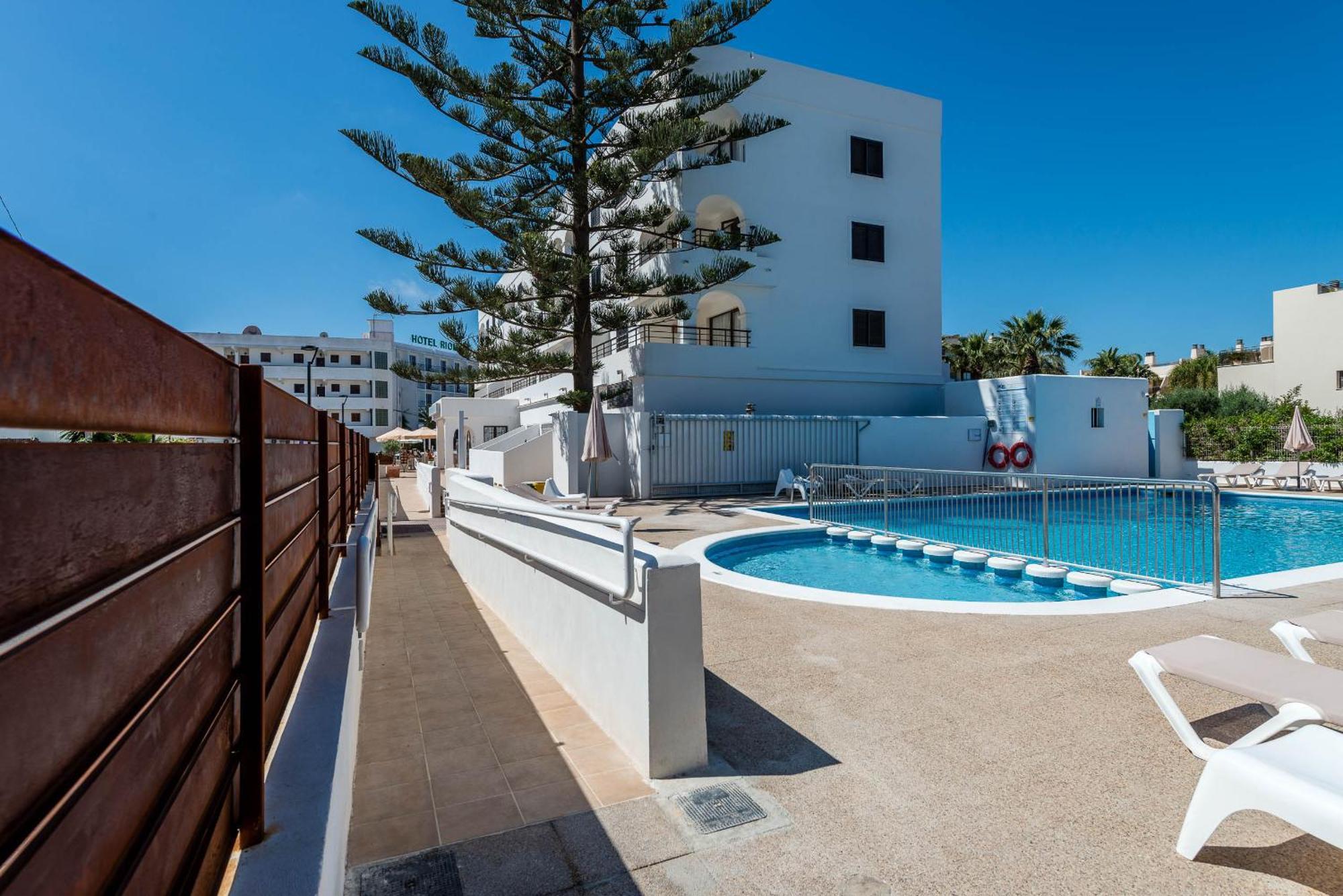 Pierre & Vacances Ros Ibiza Santa Eularia des Riu Esterno foto