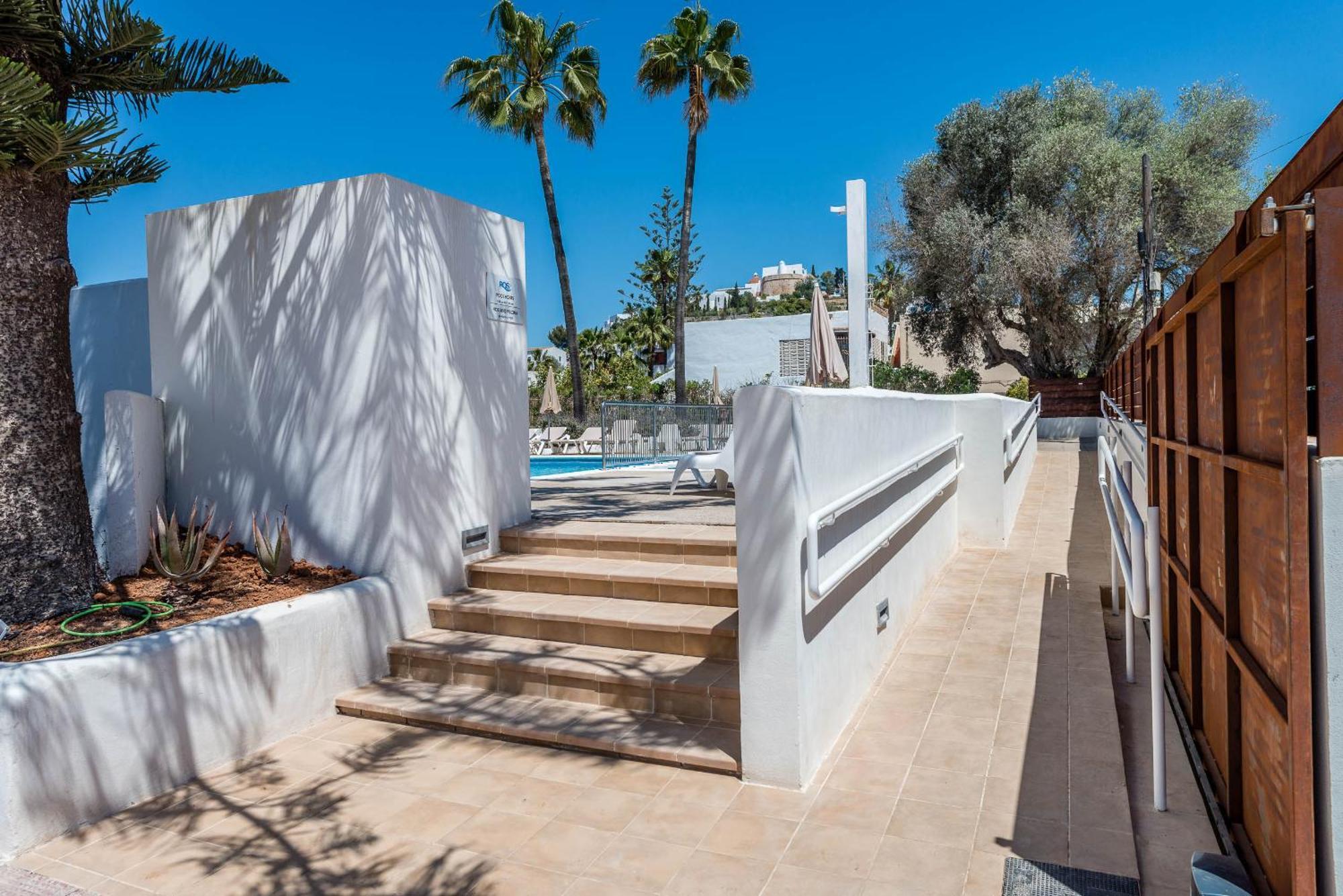 Pierre & Vacances Ros Ibiza Santa Eularia des Riu Esterno foto