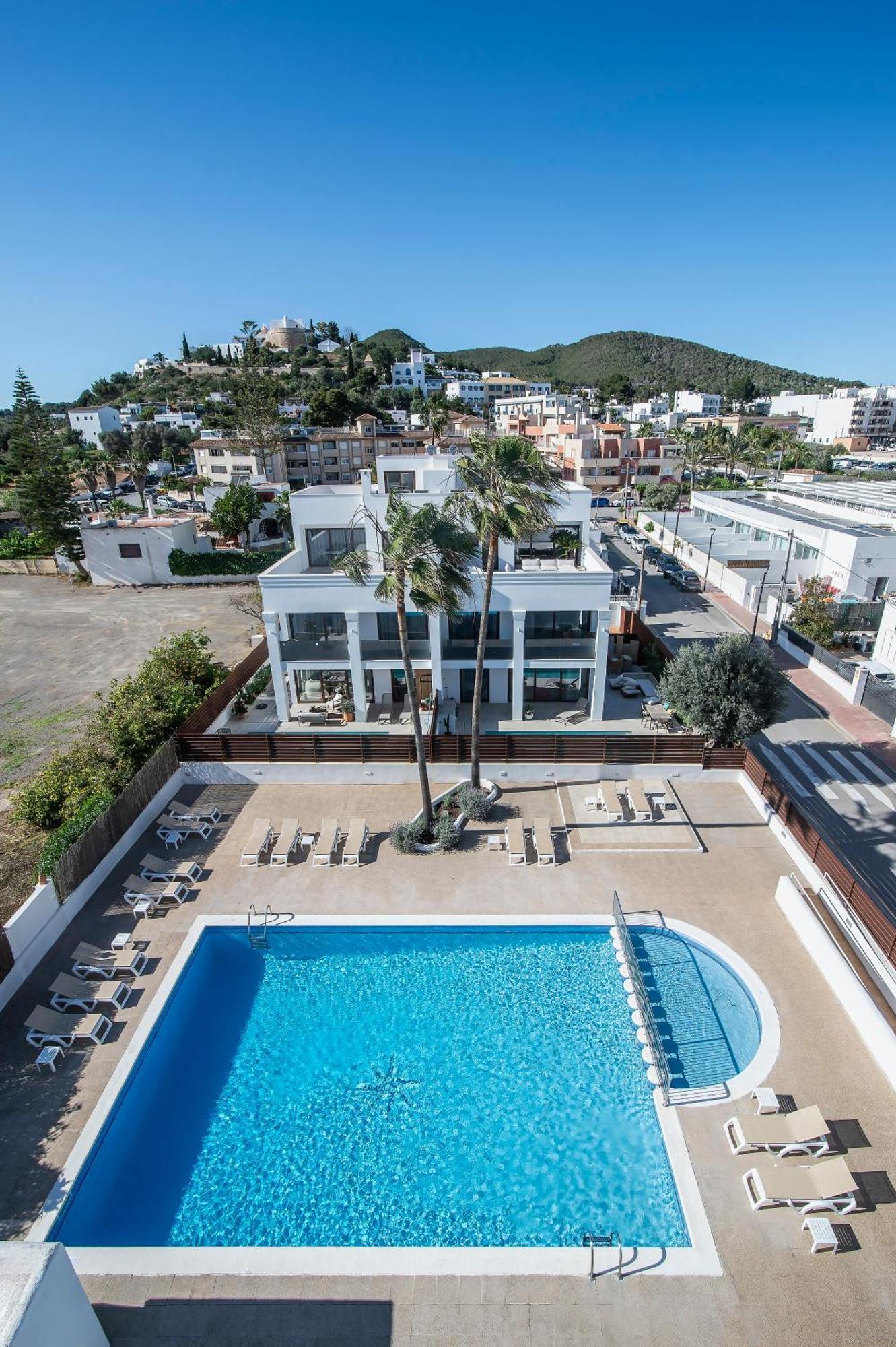 Pierre & Vacances Ros Ibiza Santa Eularia des Riu Esterno foto