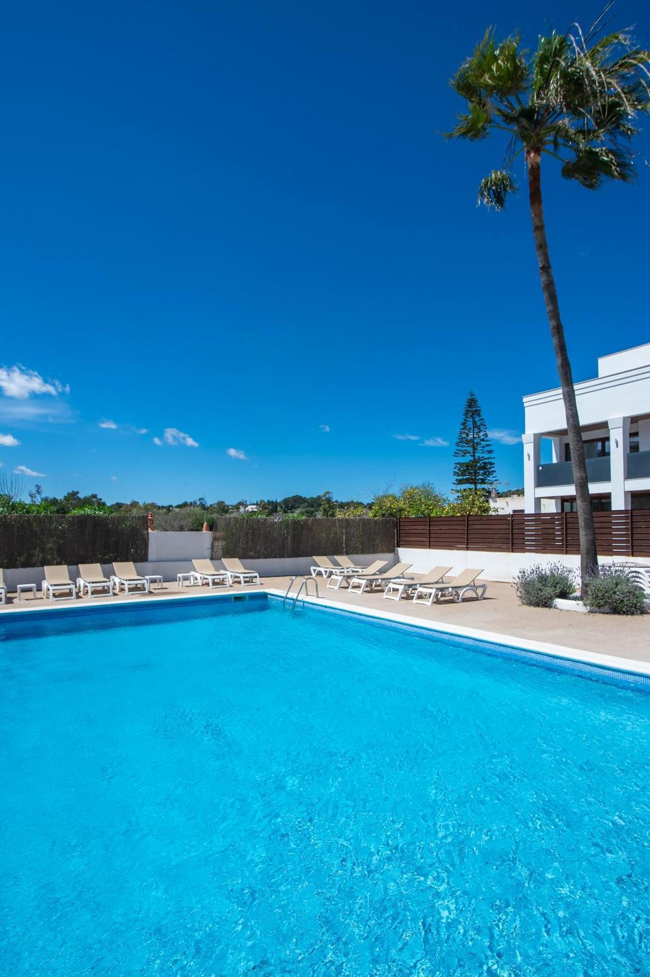 Pierre & Vacances Ros Ibiza Santa Eularia des Riu Esterno foto