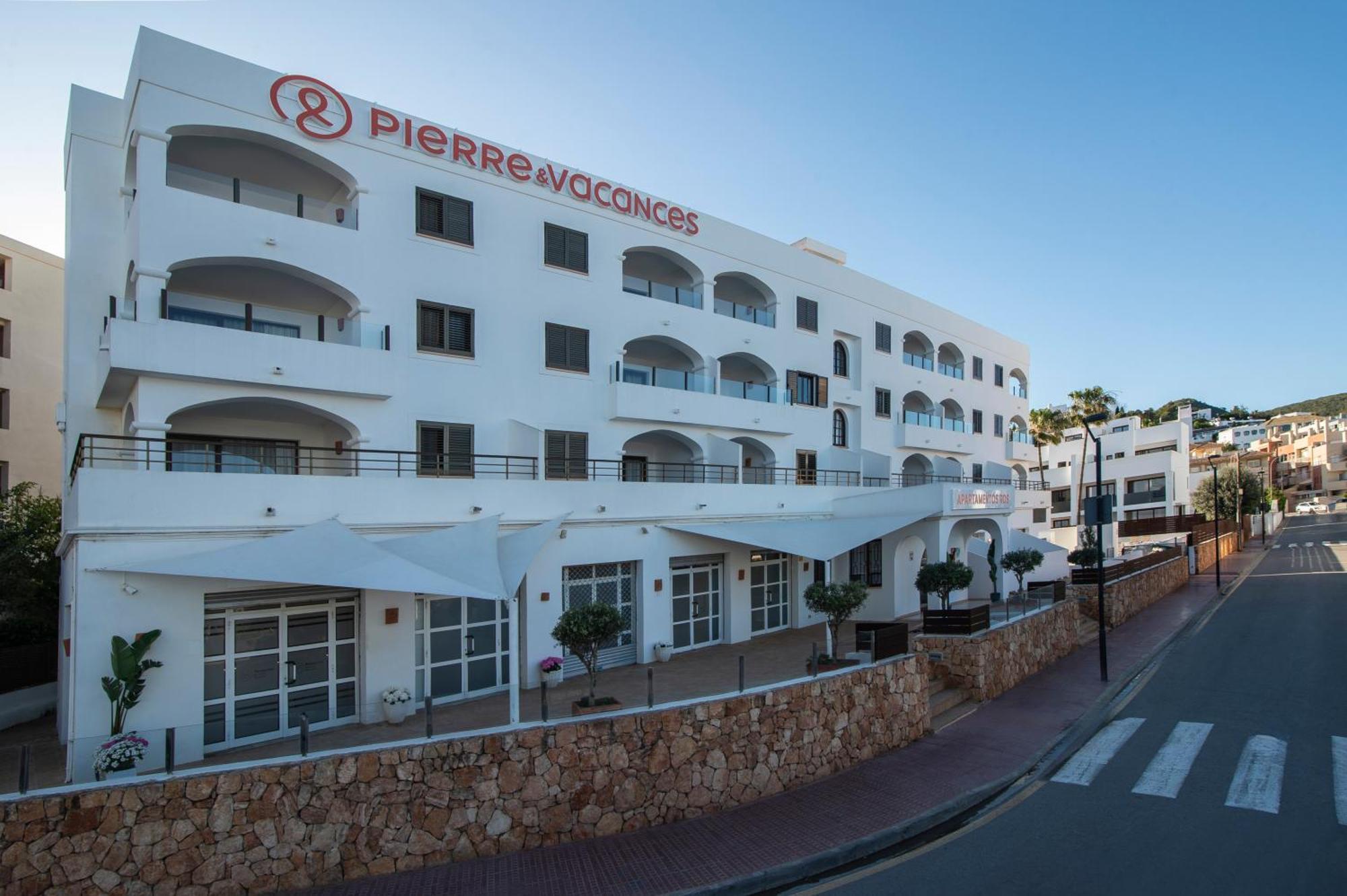 Pierre & Vacances Ros Ibiza Santa Eularia des Riu Esterno foto