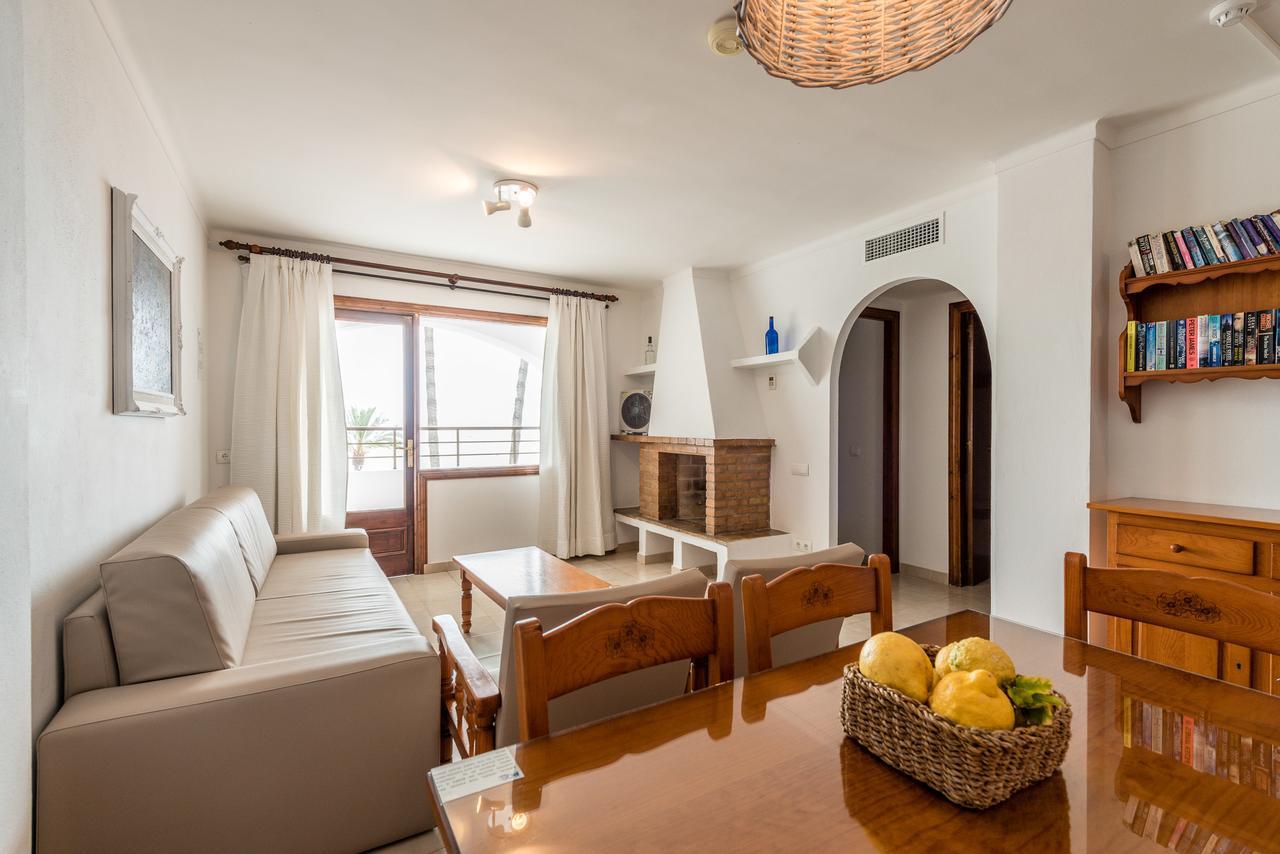 Pierre & Vacances Ros Ibiza Santa Eularia des Riu Esterno foto
