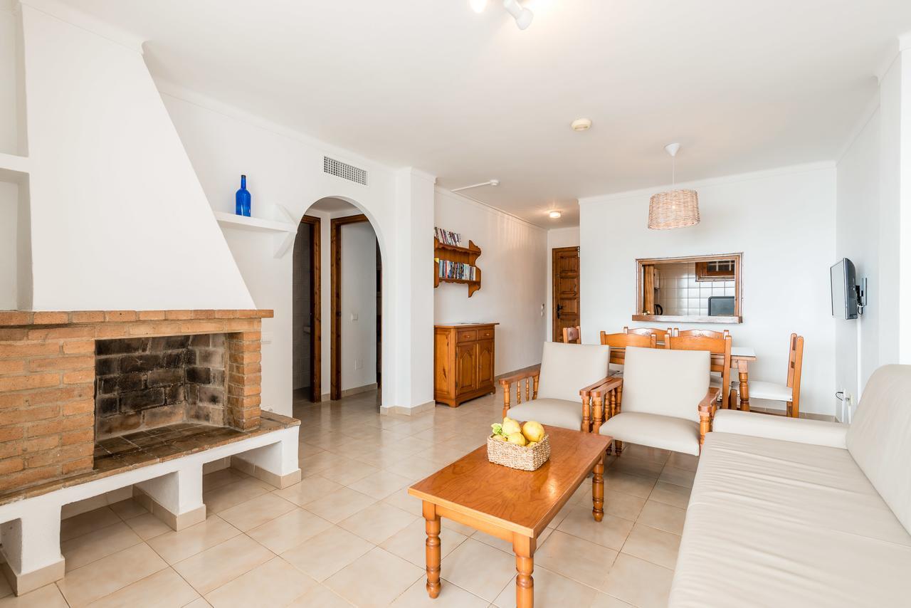 Pierre & Vacances Ros Ibiza Santa Eularia des Riu Esterno foto